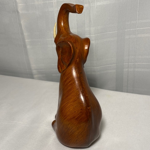Cute Retro Elephant c1960s Vintage Elephant in Faux Wood - Picture 5 of 14